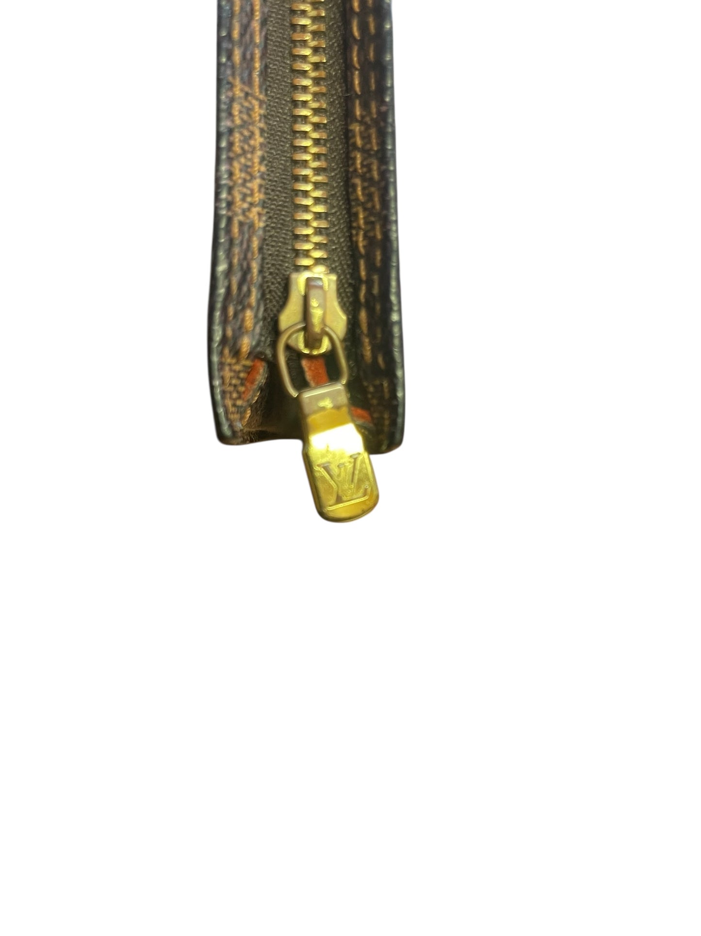 Authentic Pre-Owned Louis Vuitton Damier Ebene Marais Bucket Pouch Good Condition